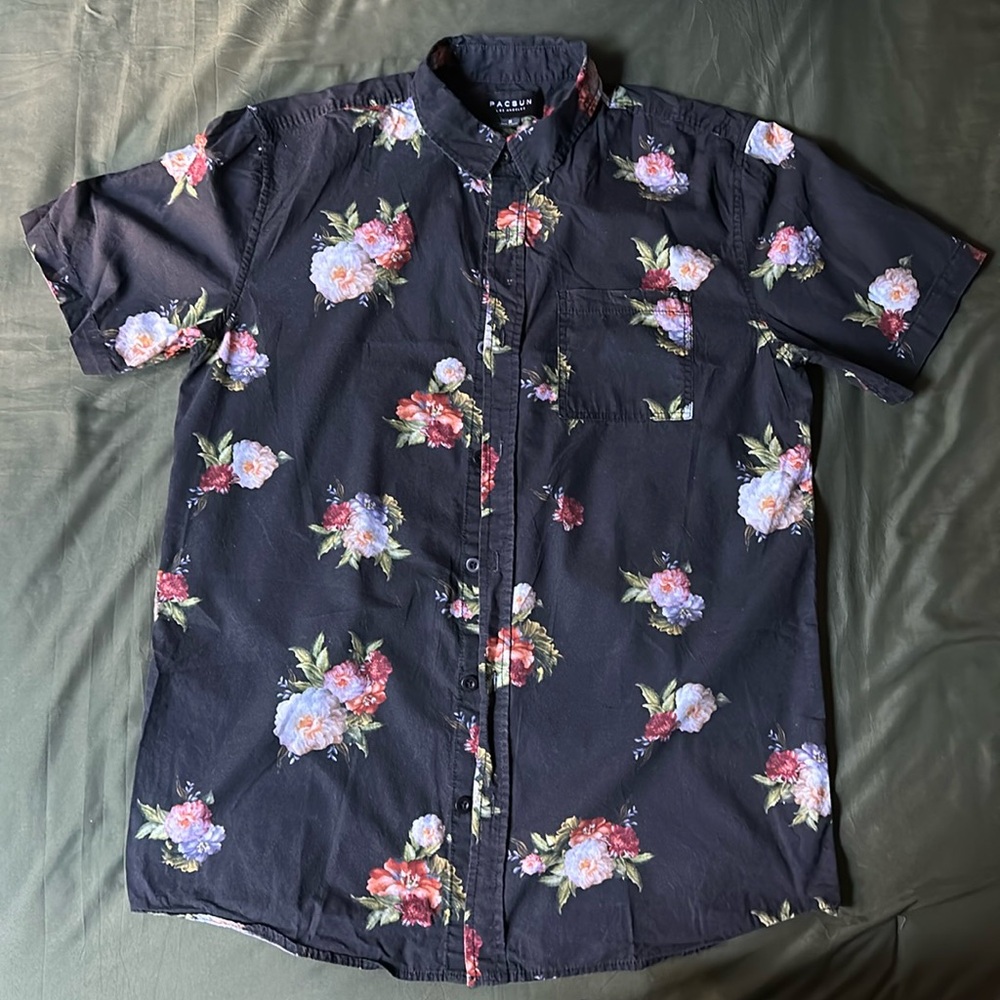 Black floral Pacsun button up